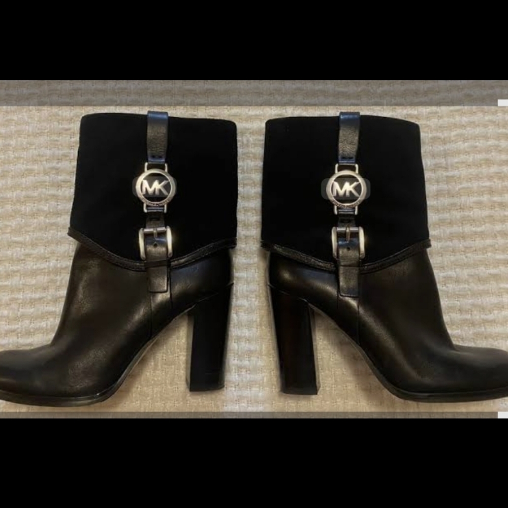 Michael Kors Black- Fulton Leather/Suede Heeled Boots Sz.6.5